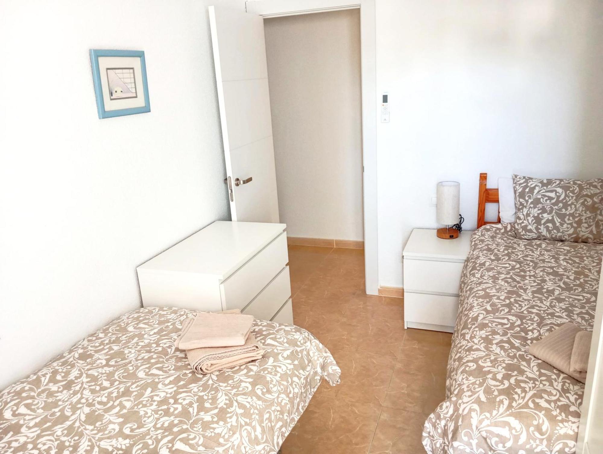 Charming 2 Bed Prealsa Apartment